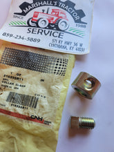 Load image into Gallery viewer, 516595R11 IH Cultivator Pressure Spring Rod Collar.
