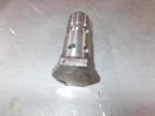 Load image into Gallery viewer, 543976 Case I/H Tractor Pilot Relief Valve 2500psi 786,966,1086,1566,3388,