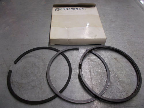 1346908C91 Case I/H  Tractor Piston Ring Set.  DT436,DT414, DT466