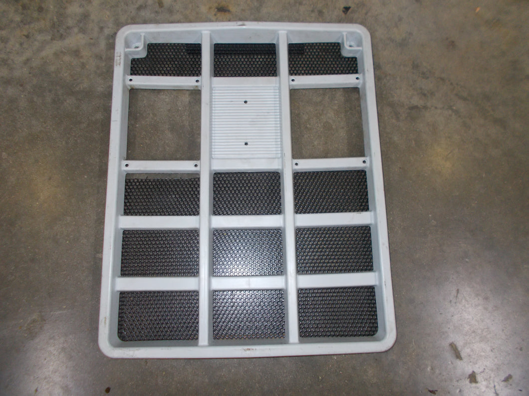 537496R1 Case/I/H Tractor Used Front Grille  354,364,454,464,574,674,2300A,2400A,2500A