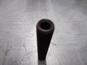 81868092 New Holland Tractor Screw 6640O,TS100,TS110,8240,7740O,5640