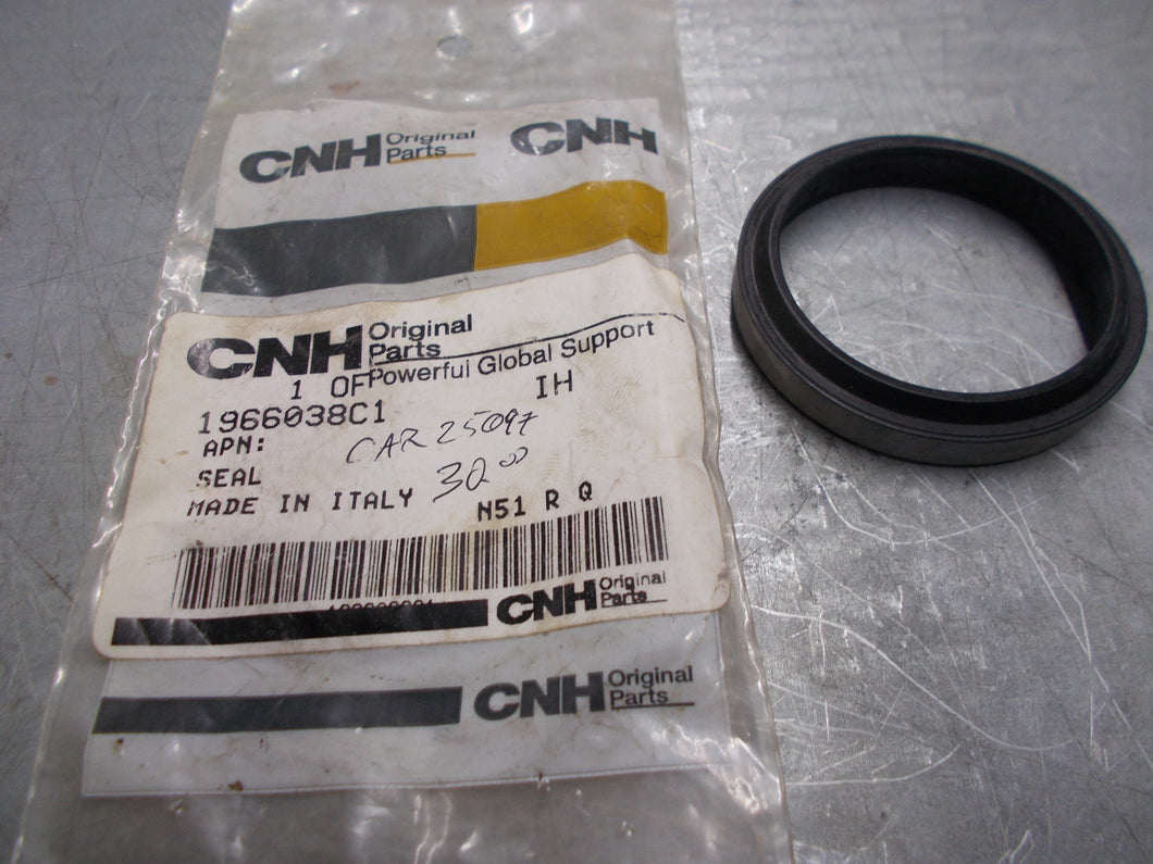 1966038C1 / CAR25097 Case I/H  Tractor Seal  2120 2150 395 595 895