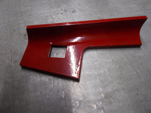 Load image into Gallery viewer, 486708R1 Case I/H Sickle Bar Mower Shield 100,105,110,115,120,1000,1200,1300,1110S
