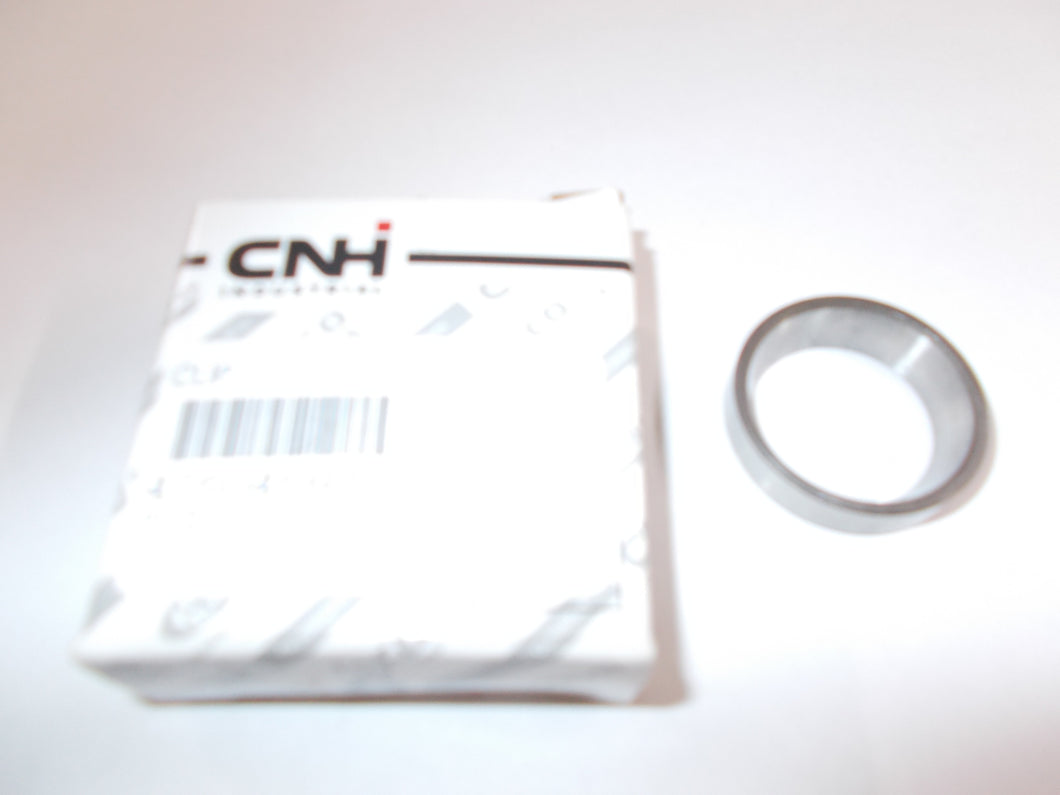 476046R1 Case I/H Tractor Bearing Cup
