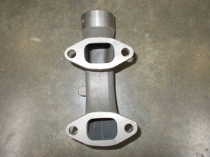 R4917 Case I/H Tractor Exhaust Manifold End Section 806,856,2806