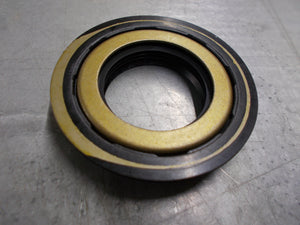 1275073C1 Case I/H Tractor Seal Assy.