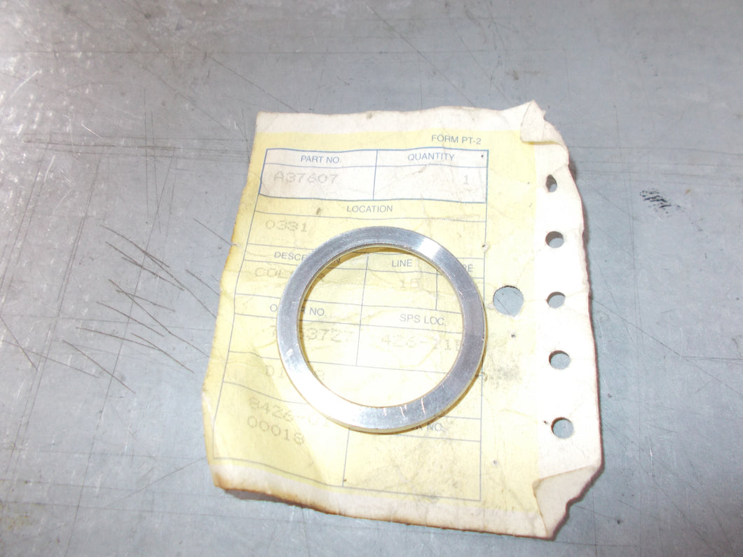A37607 Case I/H Tractor Collar Clamp, 430,530,580B,570,480B