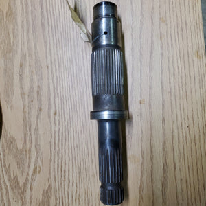 D2NNB728B pto output shaft. 1000 pto. Ford tractor: 5600, 7700, 8000, 9000, 9600, 8700.