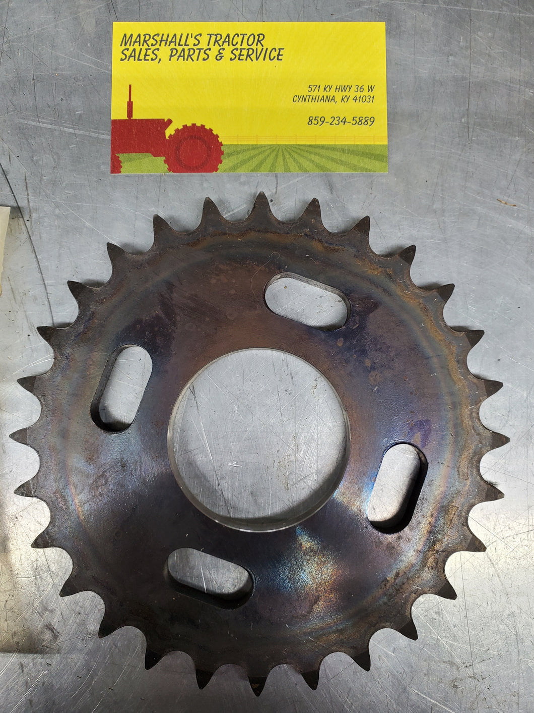 GI216583 NEW HOLLAND MOWER CONDITIONER 472 477 DRIVING SPROCKET