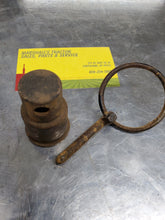 Load image into Gallery viewer, 3118063R1 THREE POINT HITCH LOWER LINK RETAINER STUB PIN IH / CASE IH TRACTORS 585 684 685 784 884 885 895 4230