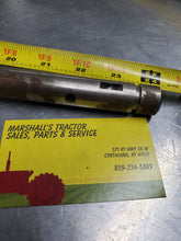 Load image into Gallery viewer, 393518R91 RANGE TRANSMISSION SELECTOR SHAFT IH TRACTORS 806 1206 2806 21206