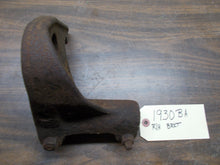 Load image into Gallery viewer, 1930BA I/H FARMALL TRACTOR RIGHT HAND REAR CULTIVATOR BRKT. IH 144, SA,100,
