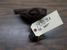 Load image into Gallery viewer, 1930BA I/H FARMALL TRACTOR RIGHT HAND REAR CULTIVATOR BRKT. IH 144, SA,100,