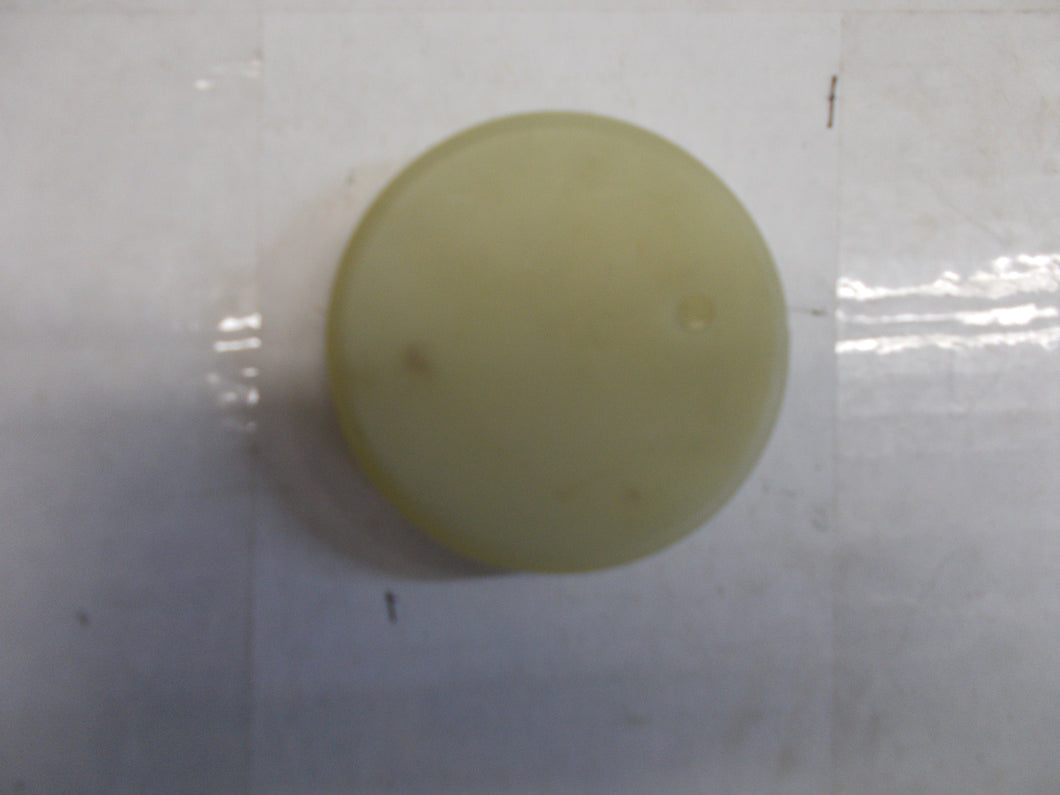 529825R2 CYLINDER END CAP FITS IH 674 574 464 454 2400 2500