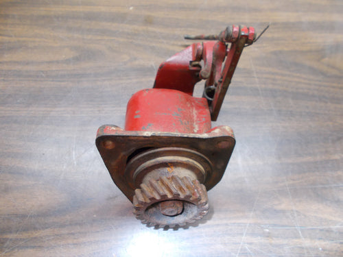 372708R93 CASE I/H TRACTOR GOVERNOR ASSY. C175, C200, 4 CYL GAS