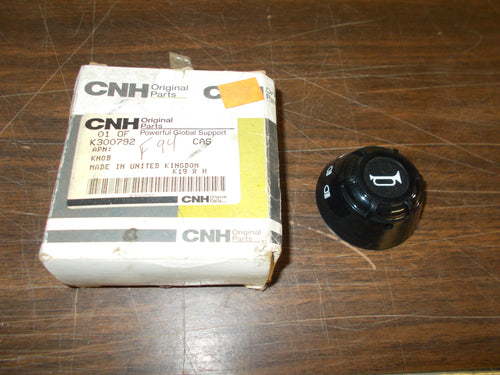 K300792 CASE I/H TRACTOR KNOB 1190,1194,1290,1390,1490,1690