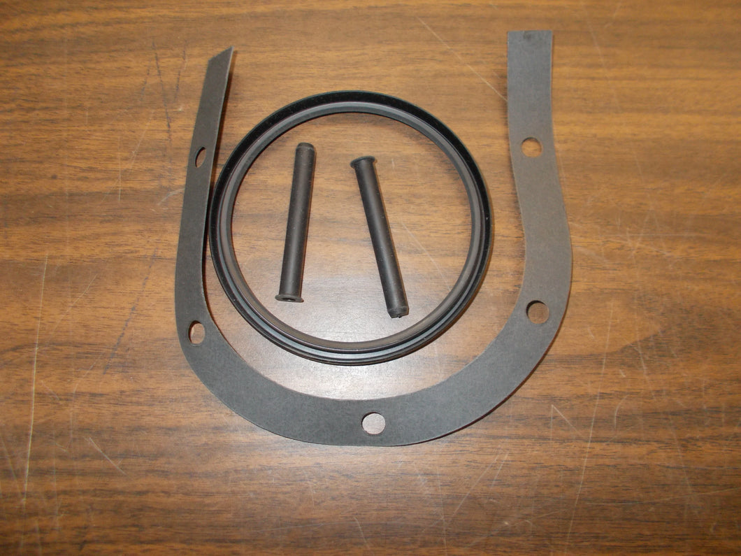 538983R1 CASE I/H TRACTOR REAR MAIN SEAL 656,686,756,826,2400B,2606