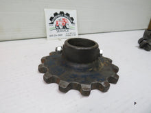 Load image into Gallery viewer, 517098R1 IH 101 SIDE DRESSER MAIN CHAIN DRIVE SPROCKET FARMALL TRACTOR SA - 140